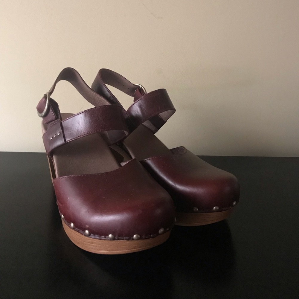 Dansko Dotty Clog, Burgundy (40)